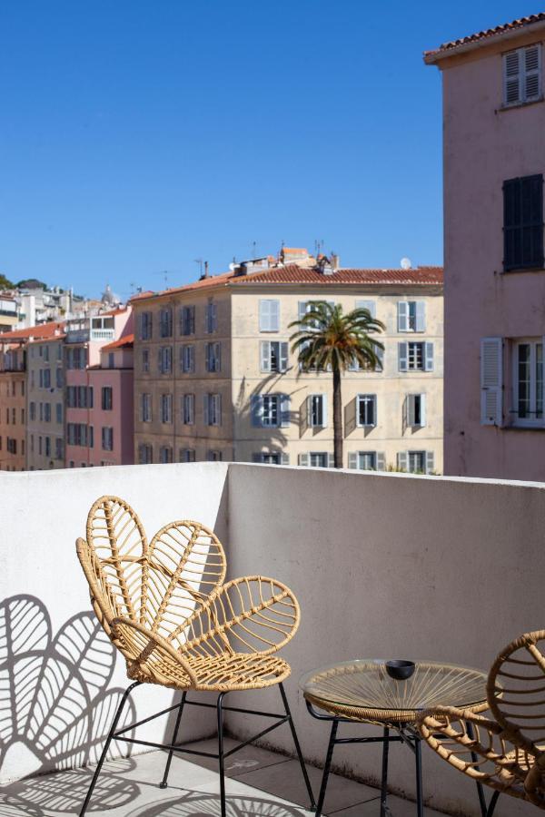 Les Suites R Bonaparte - Appartements De Standing Au Coeur De La Vieille Ville Pietonne أجاكسيو المظهر الخارجي الصورة