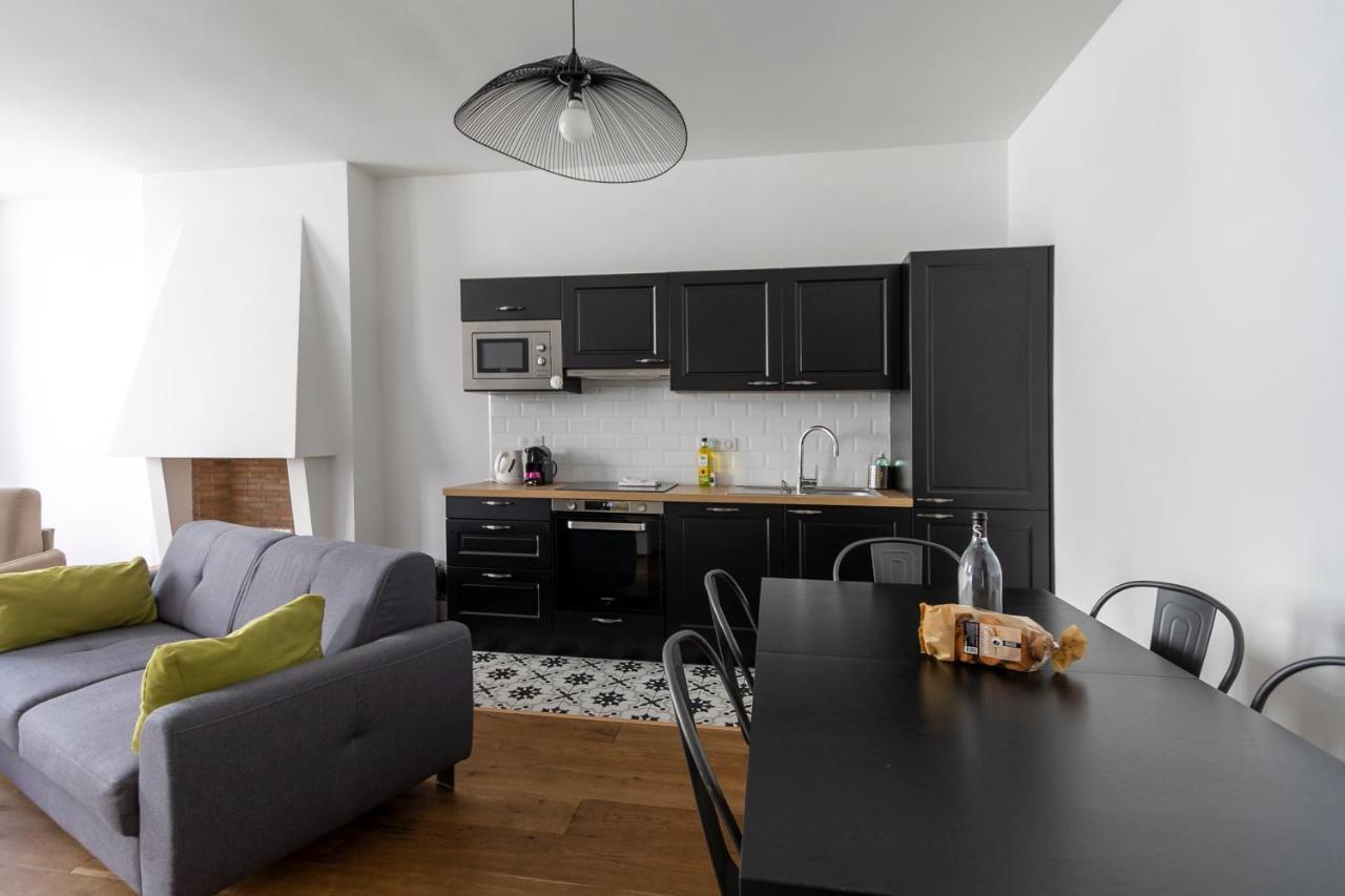 Les Suites R Bonaparte - Appartements De Standing Au Coeur De La Vieille Ville Pietonne أجاكسيو المظهر الخارجي الصورة
