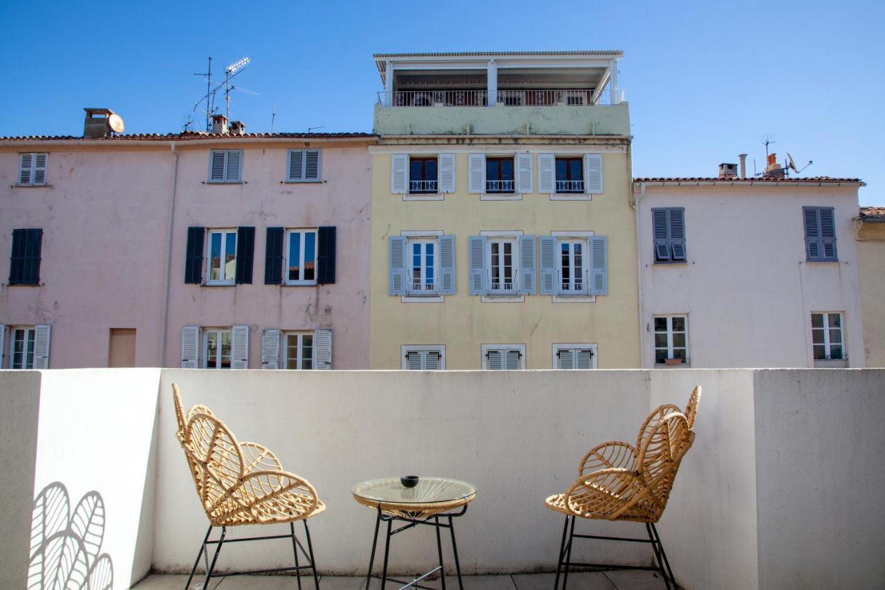 Les Suites R Bonaparte - Appartements De Standing Au Coeur De La Vieille Ville Pietonne أجاكسيو المظهر الخارجي الصورة