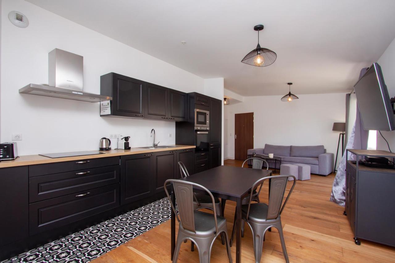 Les Suites R Bonaparte - Appartements De Standing Au Coeur De La Vieille Ville Pietonne أجاكسيو المظهر الخارجي الصورة