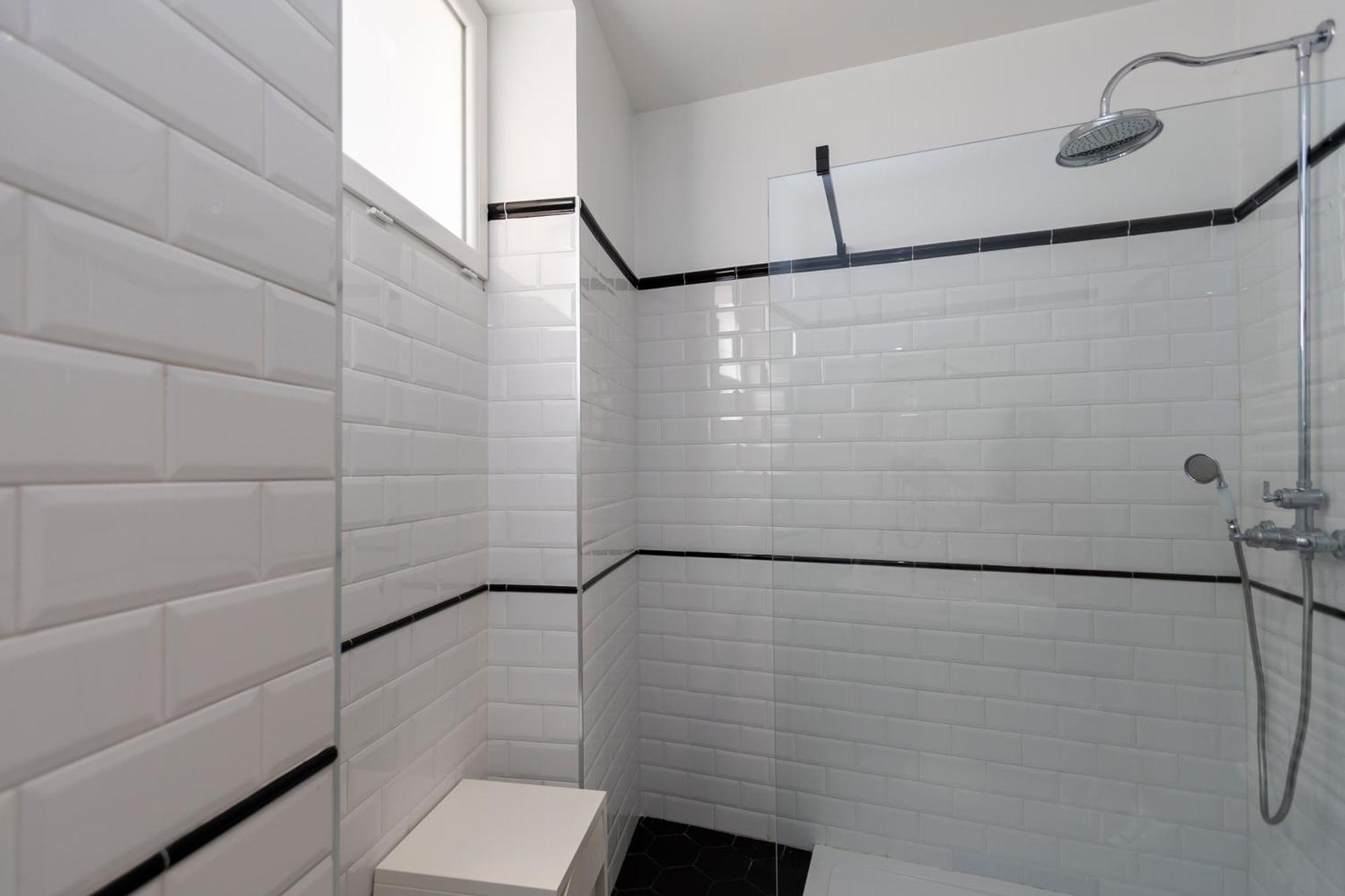 Les Suites R Bonaparte - Appartements De Standing Au Coeur De La Vieille Ville Pietonne أجاكسيو الغرفة الصورة